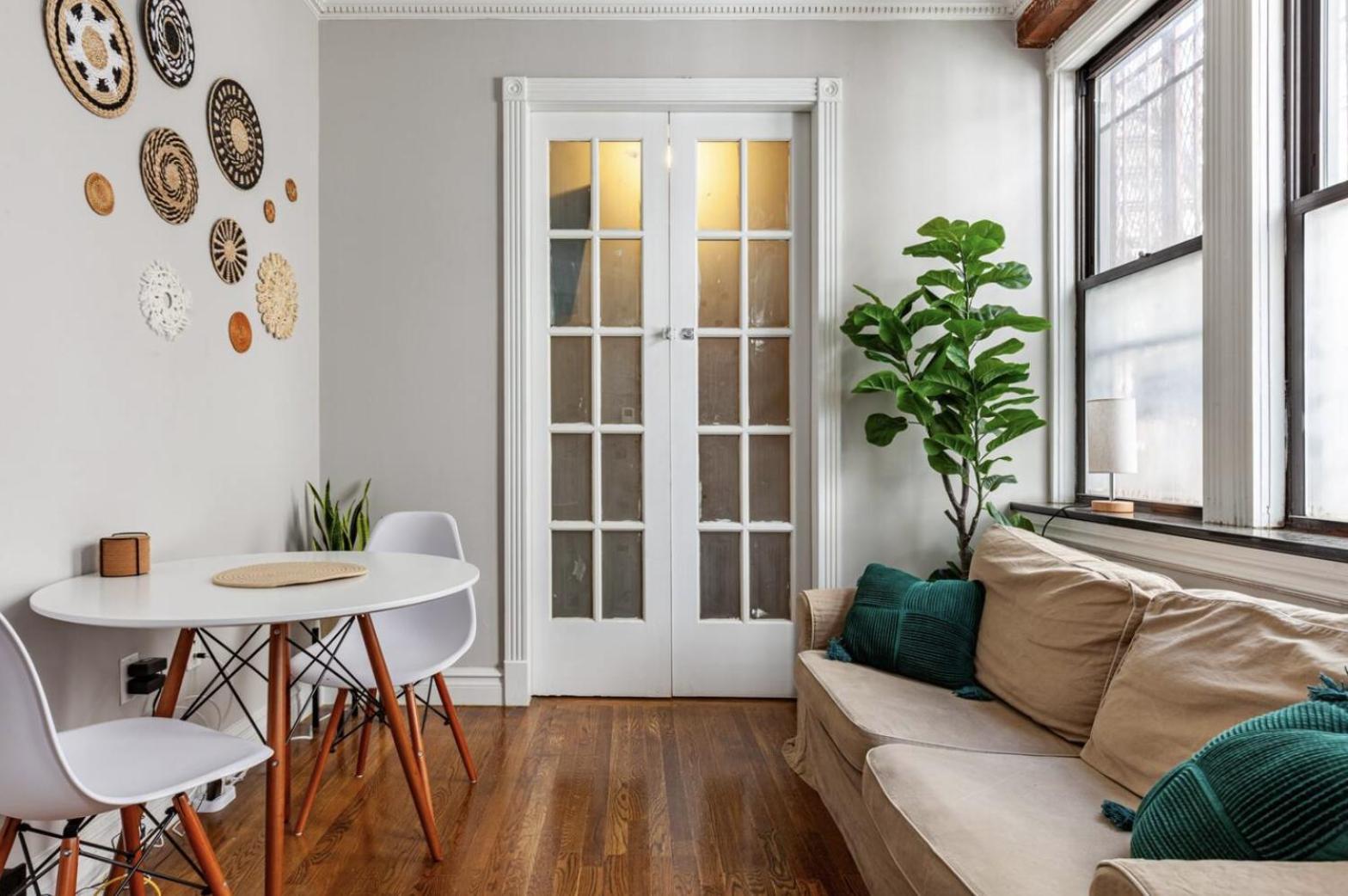 Apartment Private At A 3 Bedroom At The Heart Of East Village - Shared