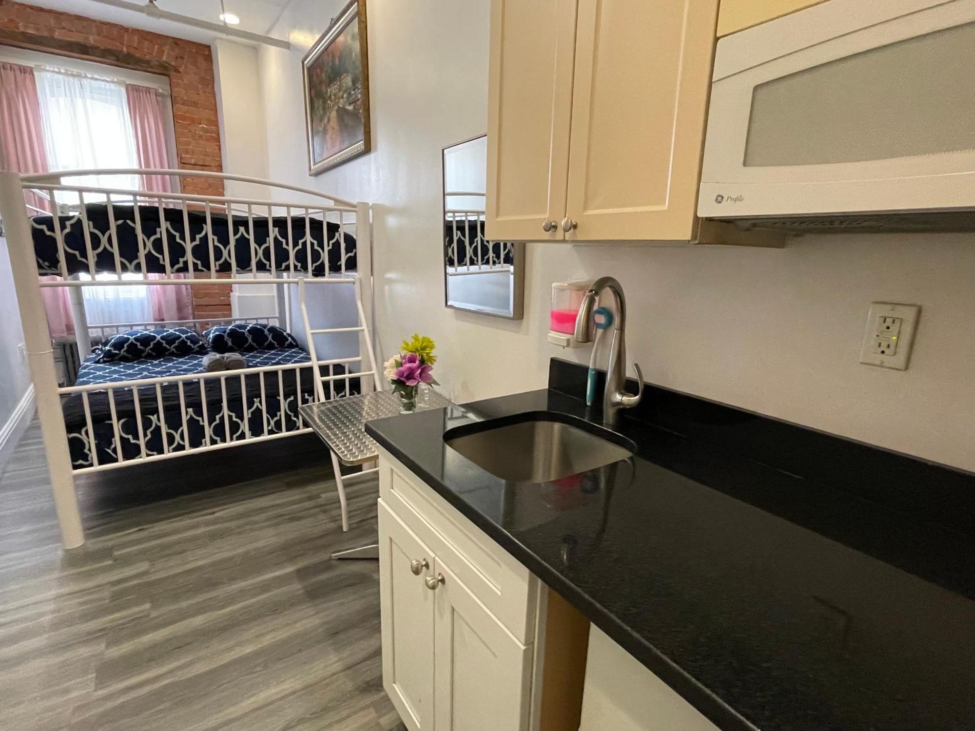 31 Street Broadway * New York