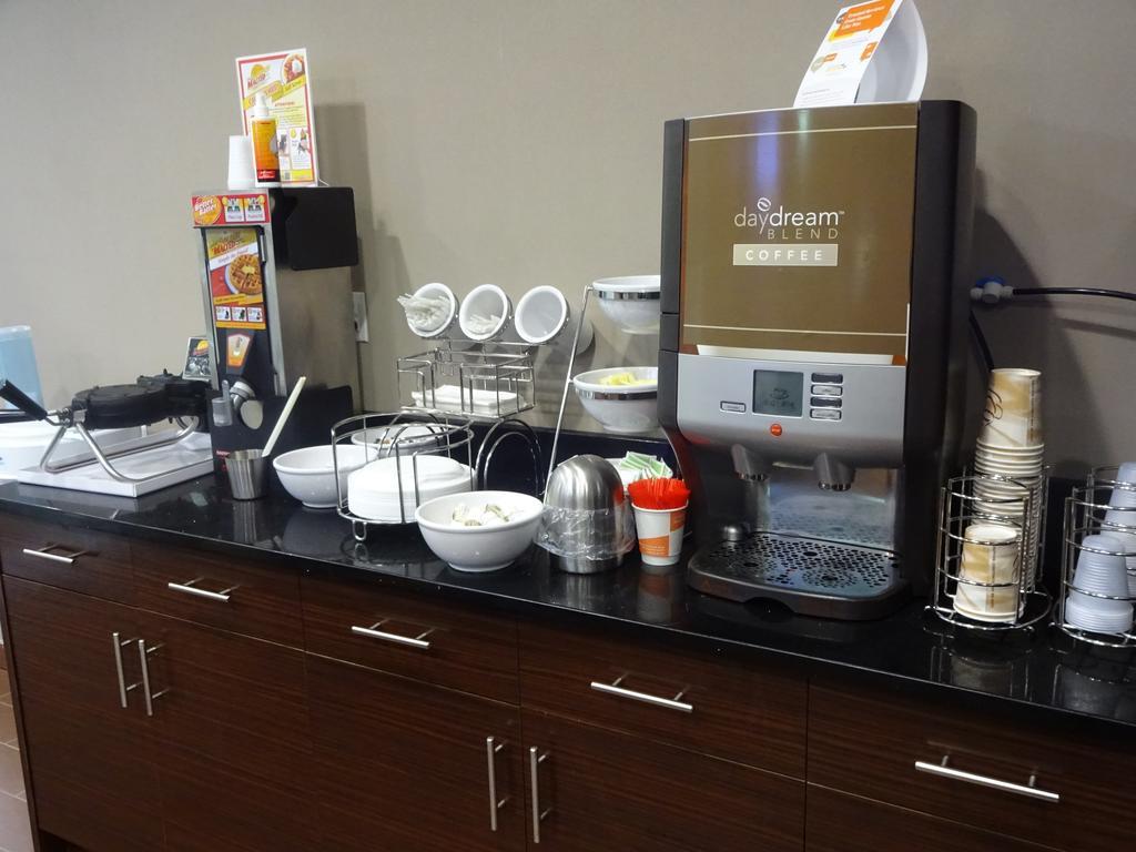 Hotel Sleep Brooklyn Coney Island 3*