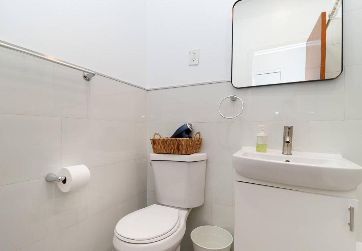 Lovely 2 Bedroom In Nyc Apartment