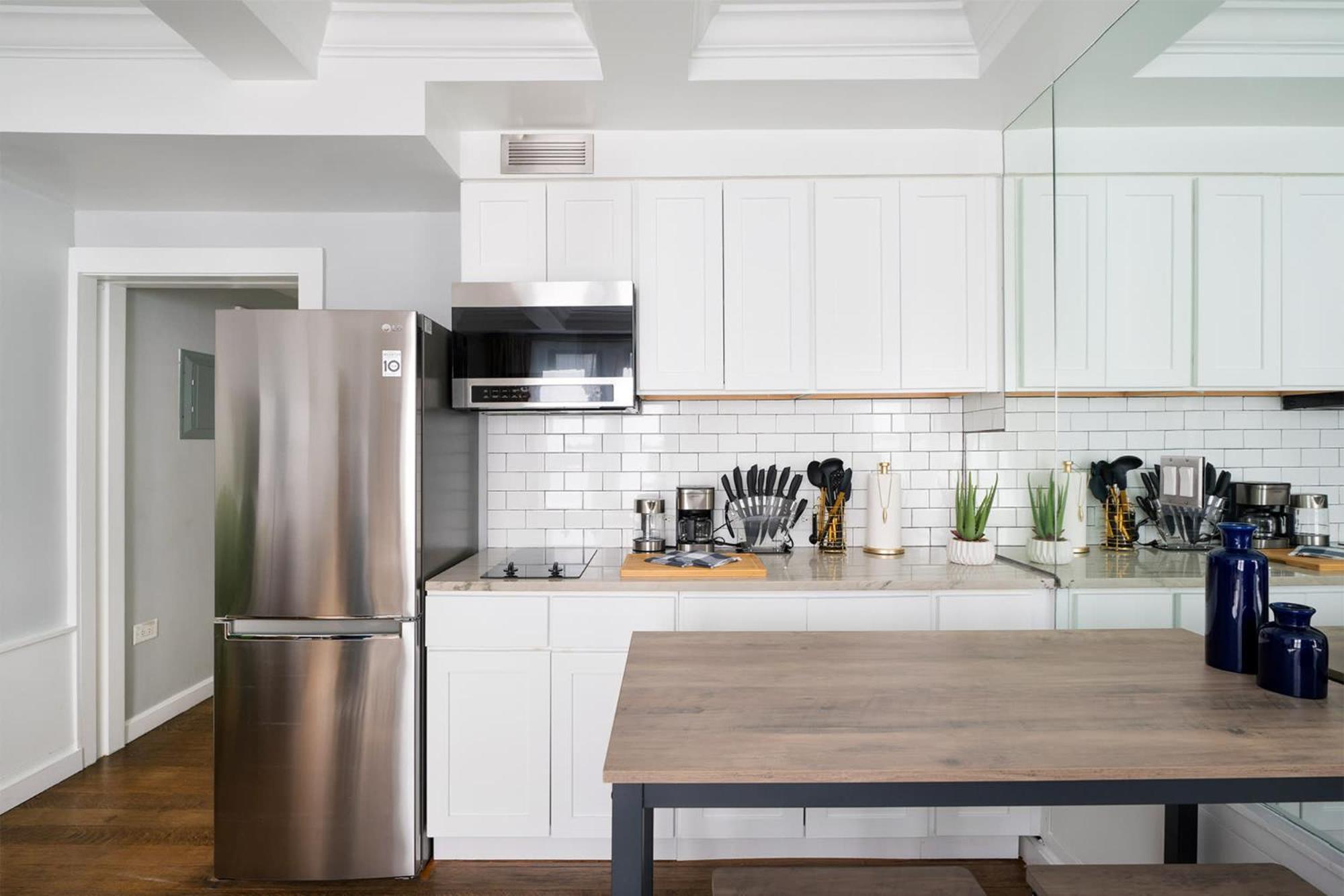 73-519 New Uws Doorman Gym New York