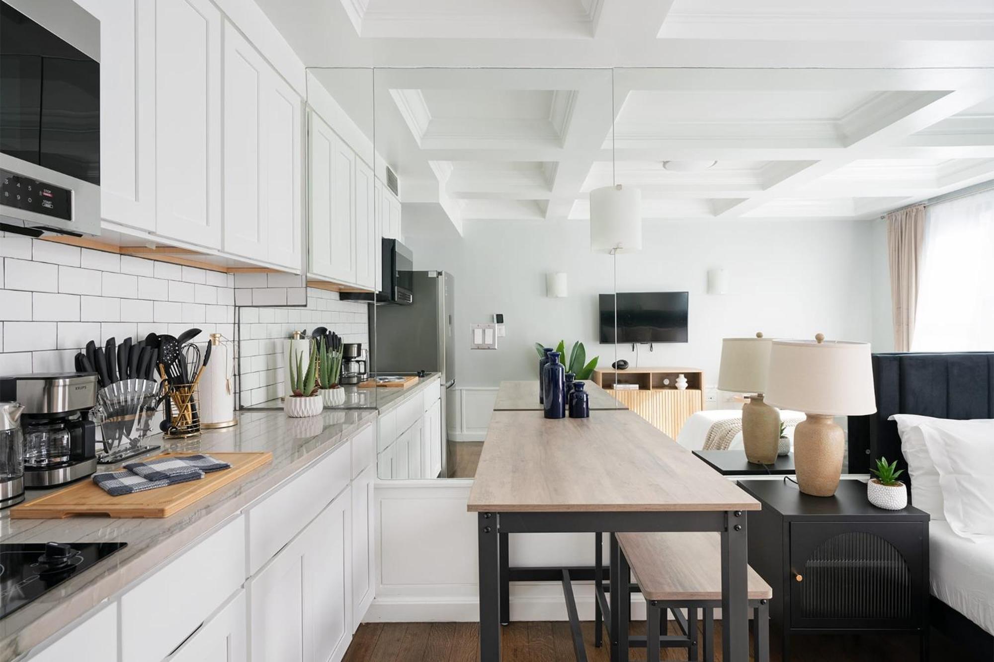 Apartment 73-519 New Uws Doorman Gym *