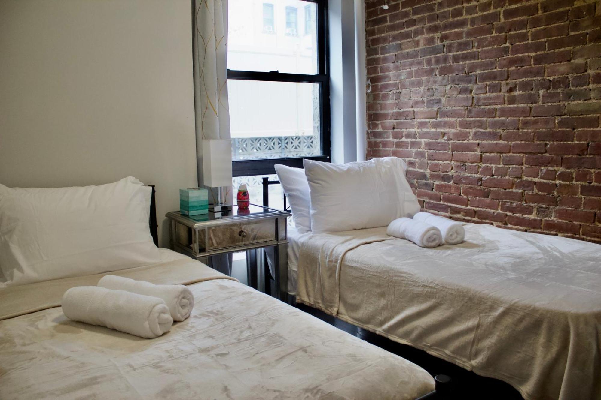 Times Square Manhattan Apartments! * New York