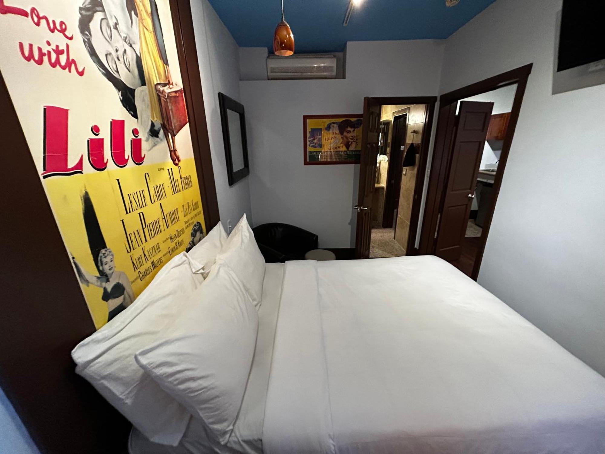 Hotel Chelsea Pines 3*