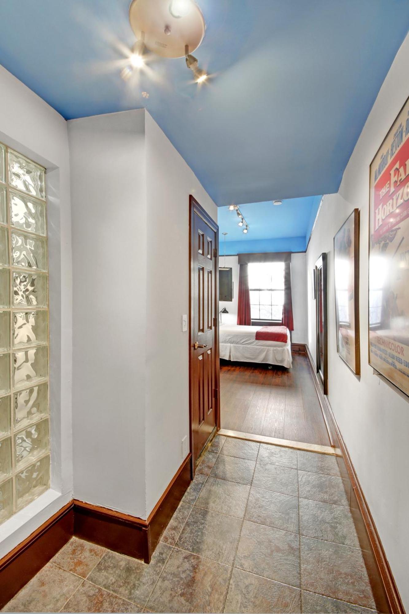 Hotel Chelsea Pines New York