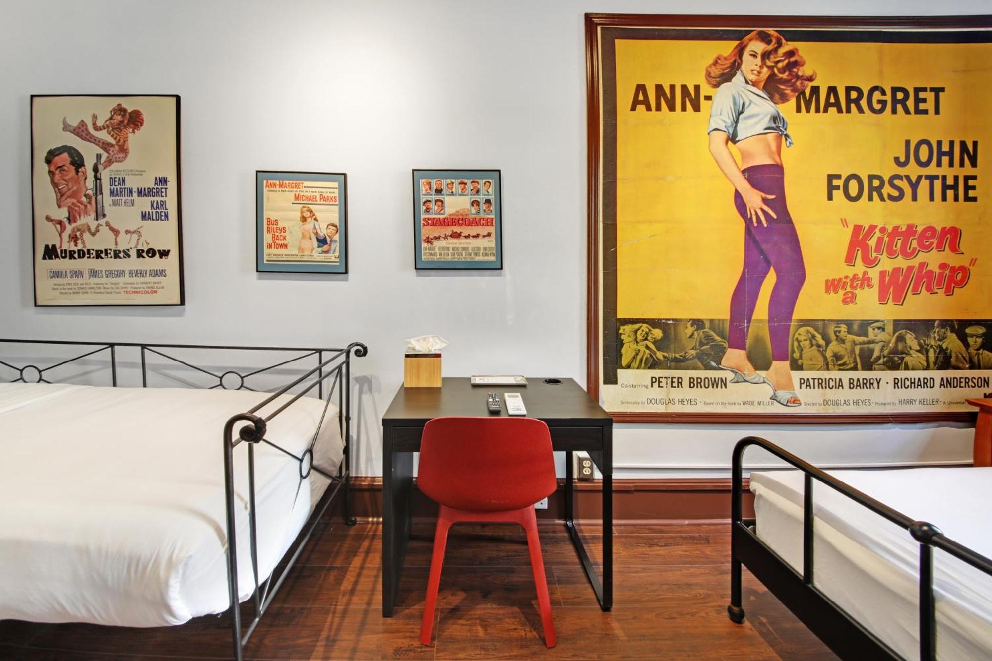 Chelsea Pines New York