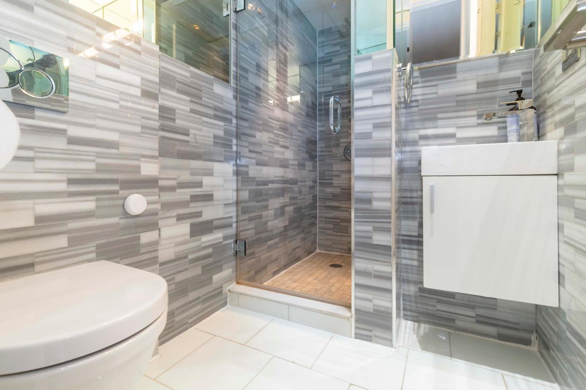 Apartment Stylish 2br In Manhattan