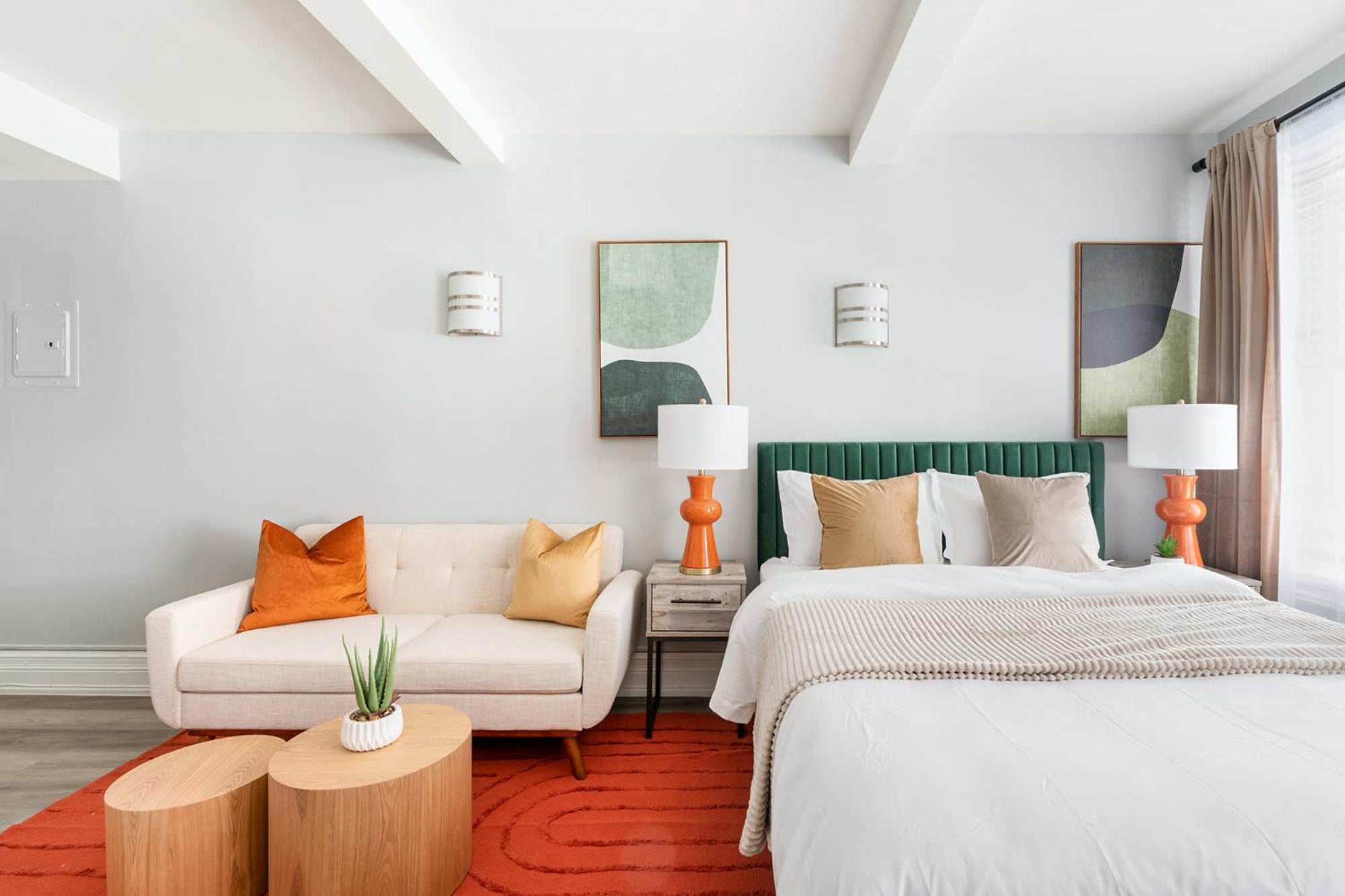 73-819 New Uws Doorman Gym New York