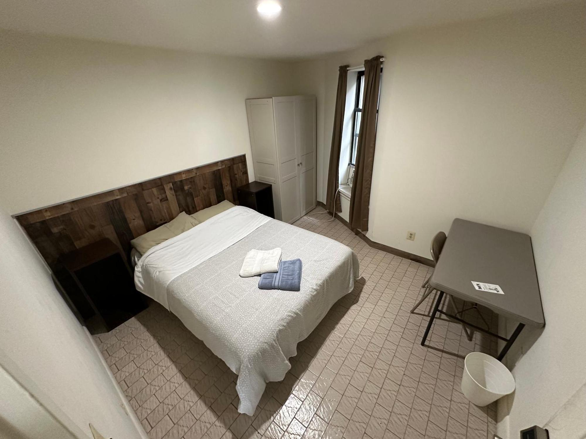 Hostel Hudson Yard 408 *