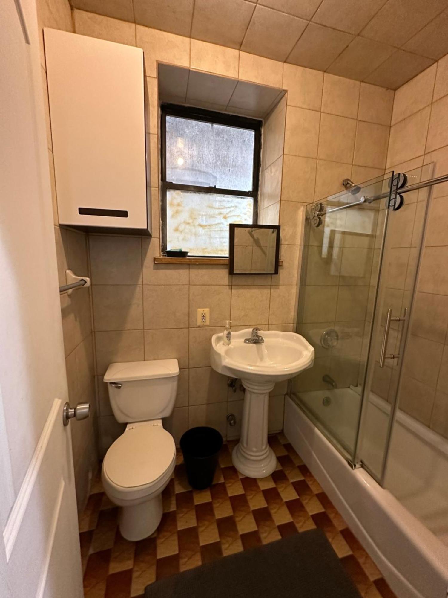 Hudson Yard 408 Hostel New York