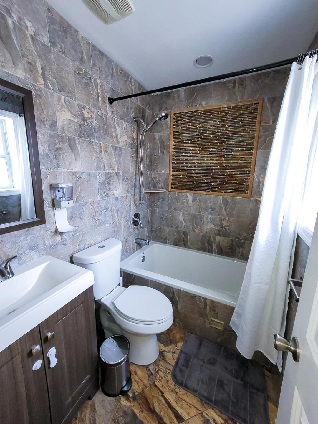 Osas Luxury Homestay New York