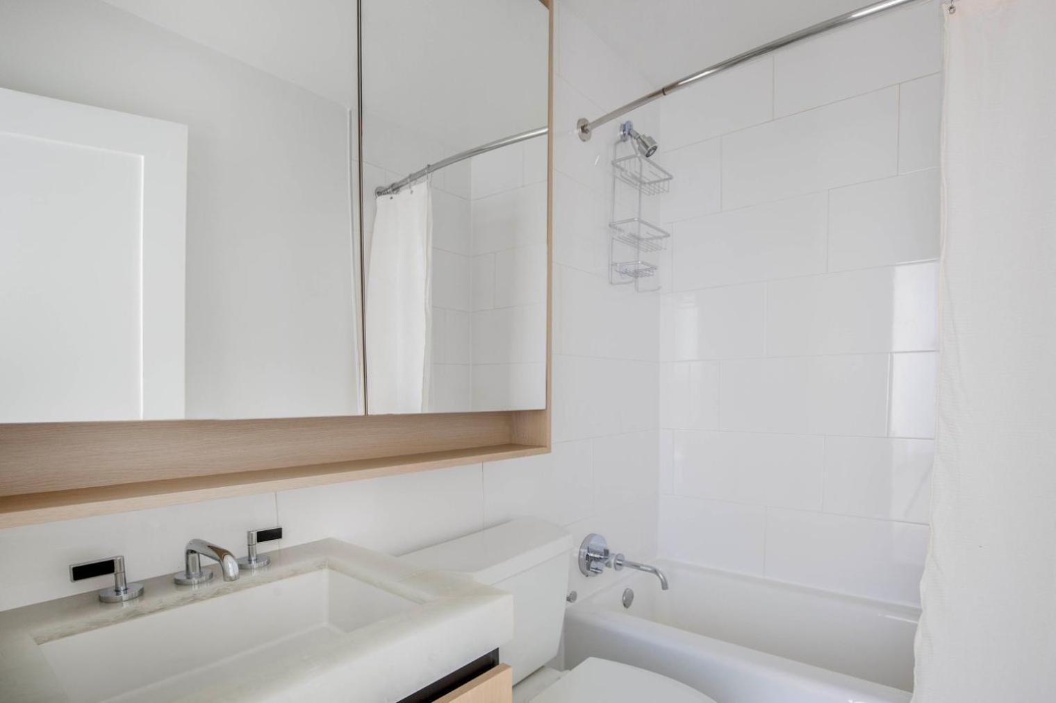 Apartment Chelsea 1br W Doorman Lounge Nr Food Hall Nyc-1196 New York