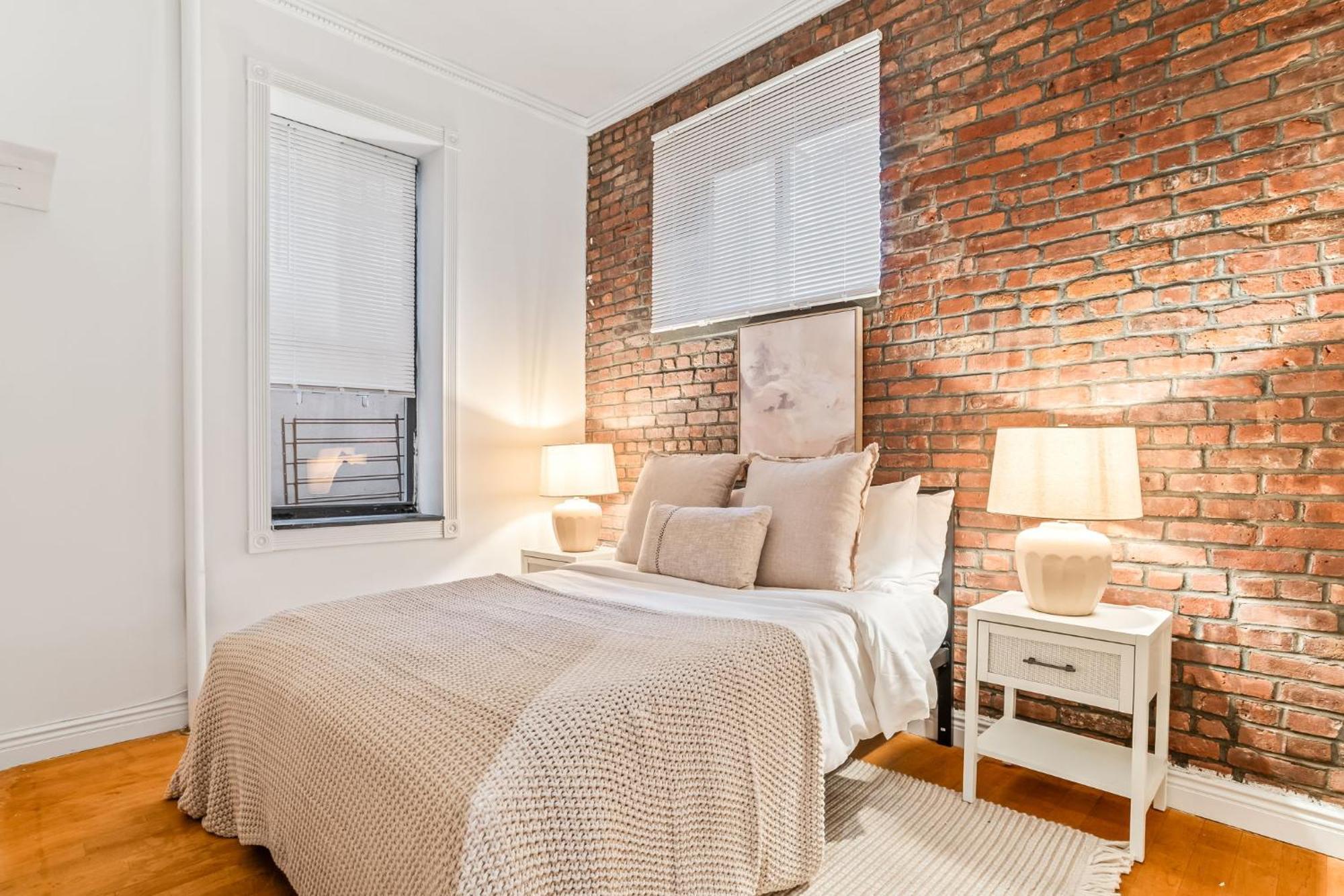 Cute 3bd 2bath * New York