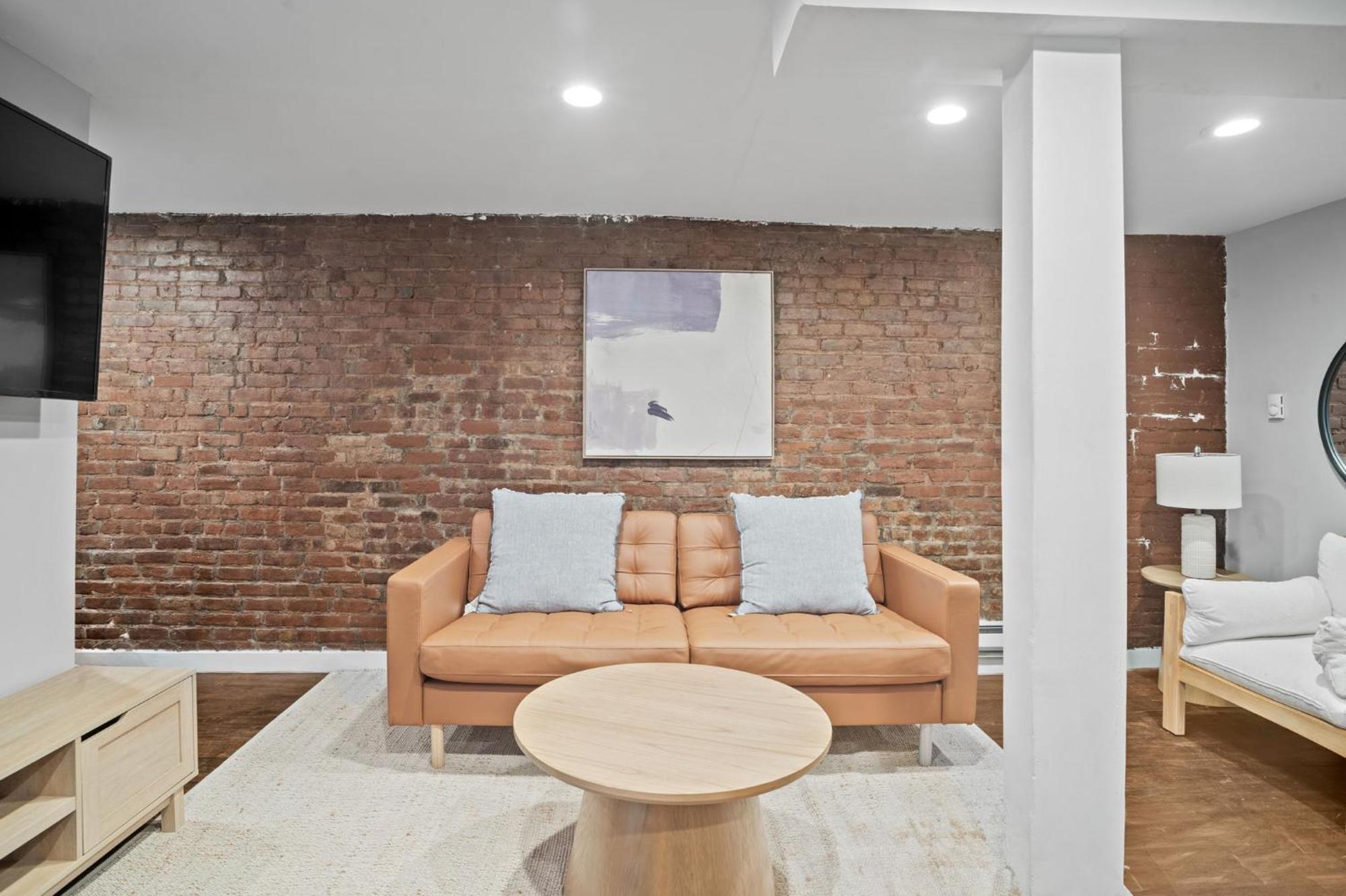 Apartment Chelsea Charm 2bd 1 Bath New York