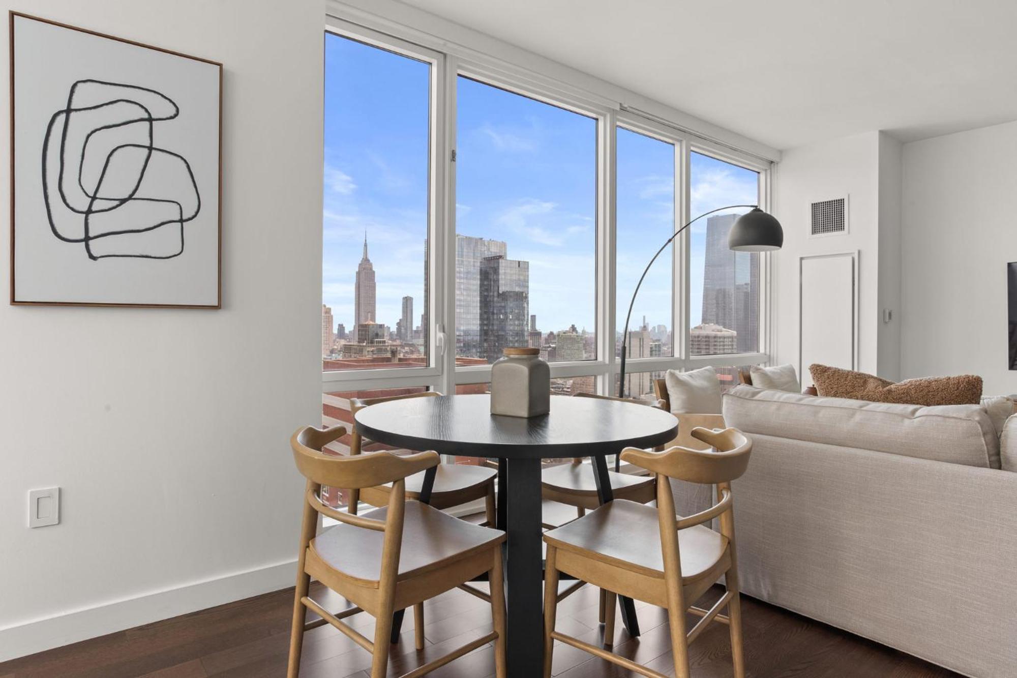 Stunning Views To Empire State With Amazing 2bd Apartment *