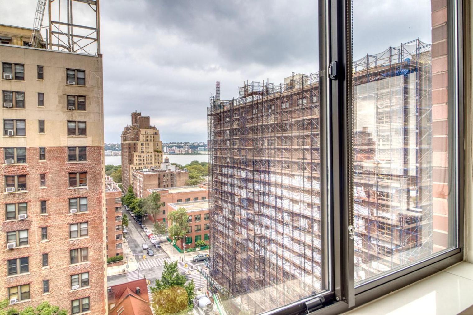 Upper West Side 2br W Rooftop Gym Nr Park Nyc-1216 *