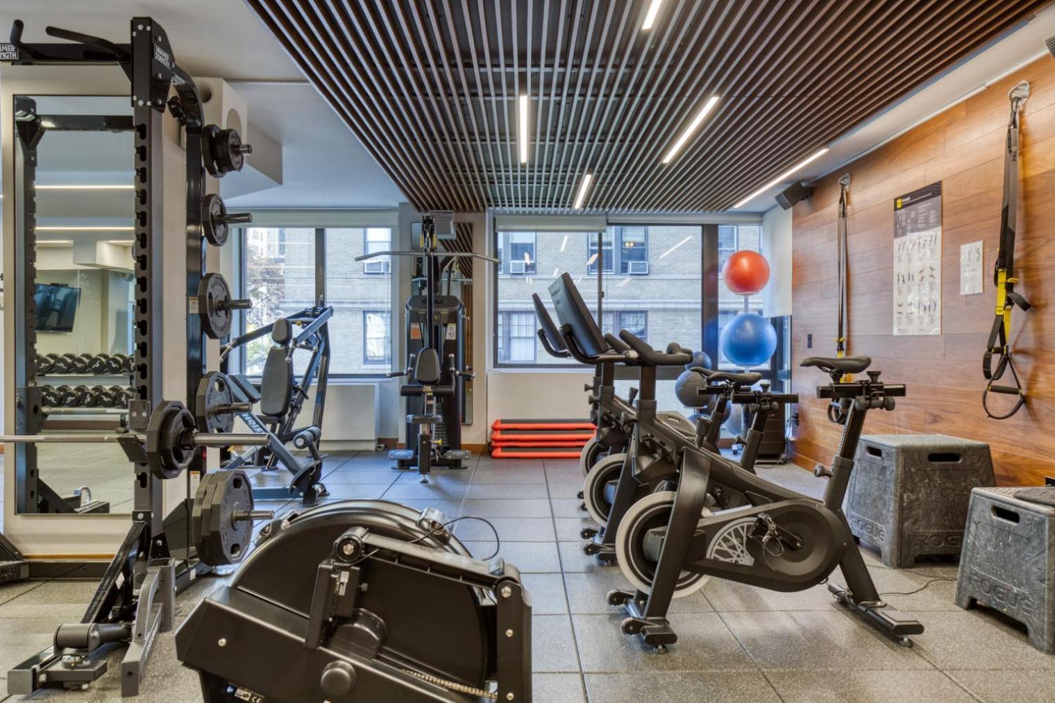 Apartment Upper West Side 2br W Rooftop Gym Nr Park Nyc-1216 New York