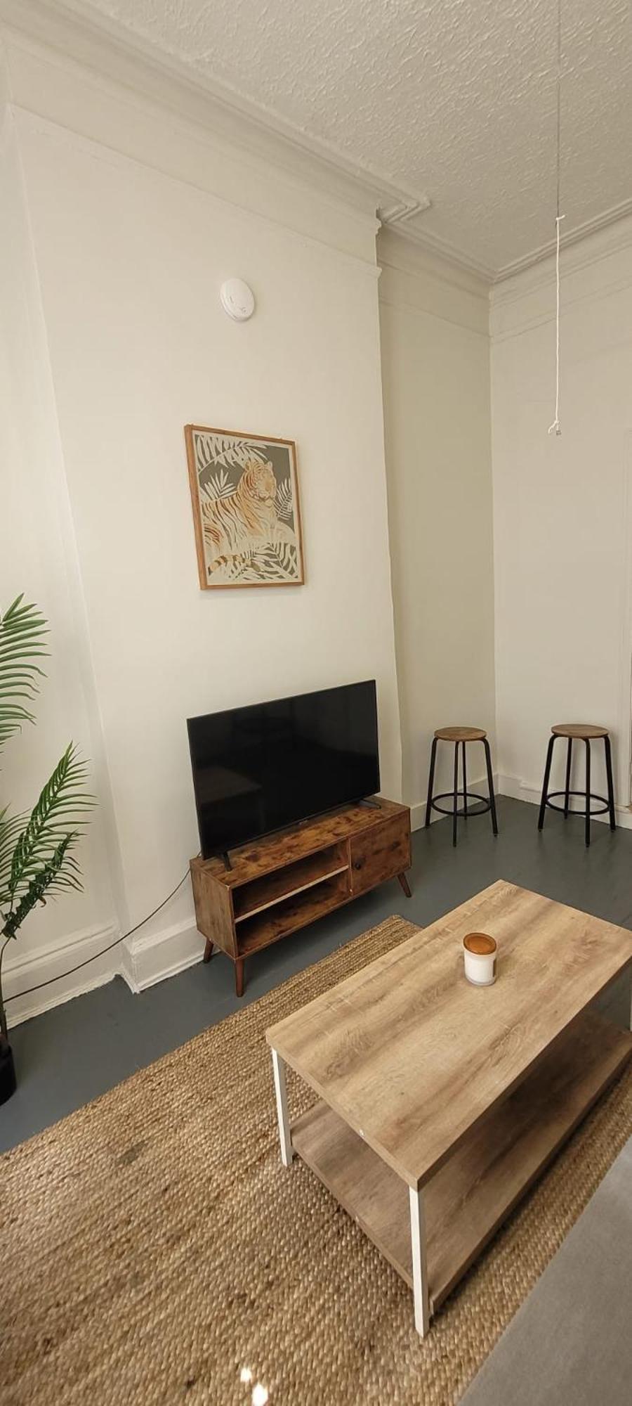 Superlative Midtown Manhattan Apartment New York