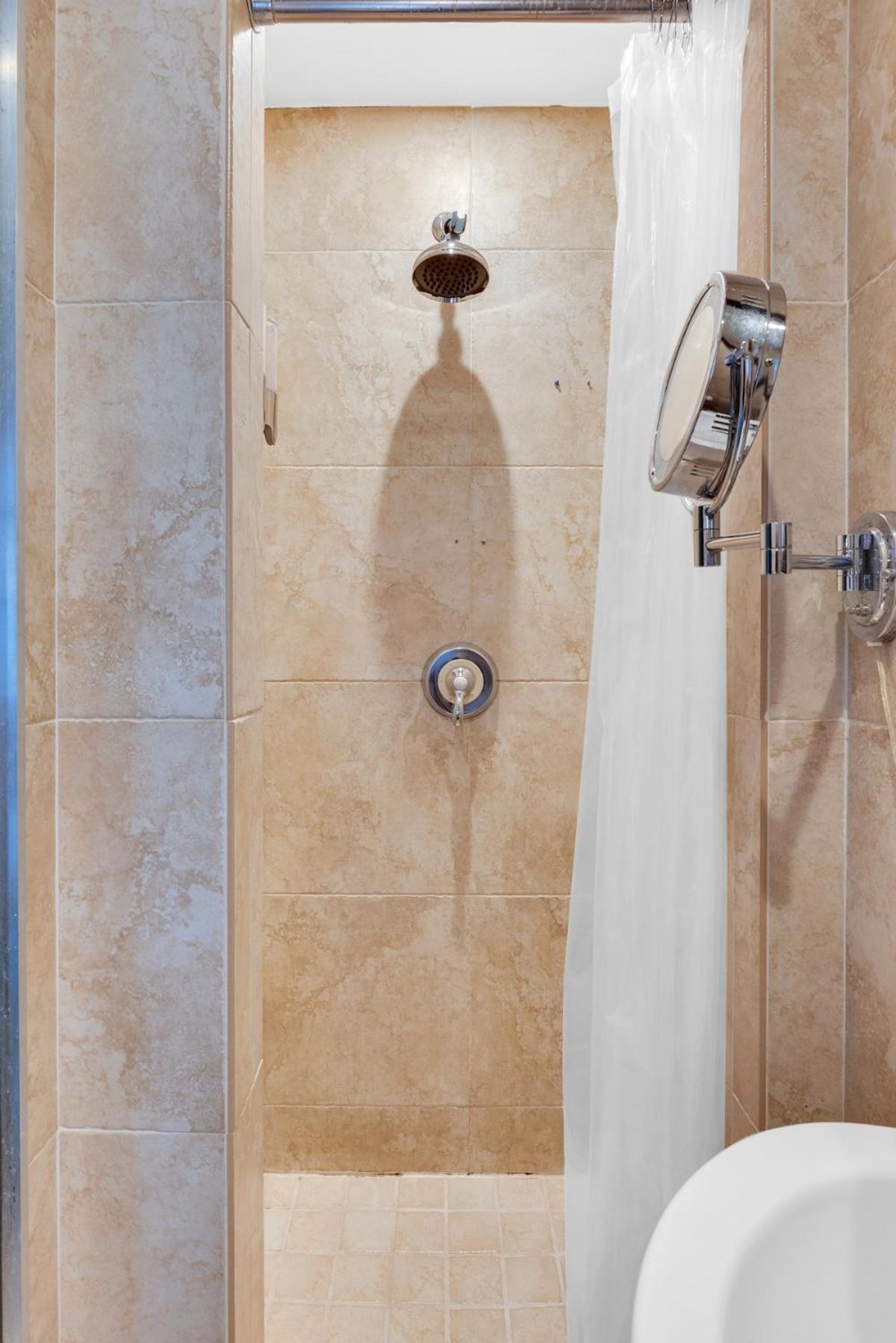Delightful Desired Location Times Square Apartment *