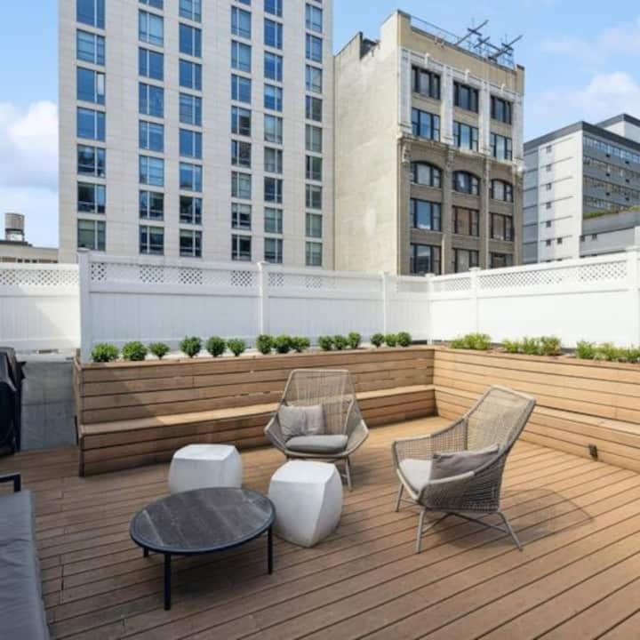 The Chelsea Penthouse In Apartment