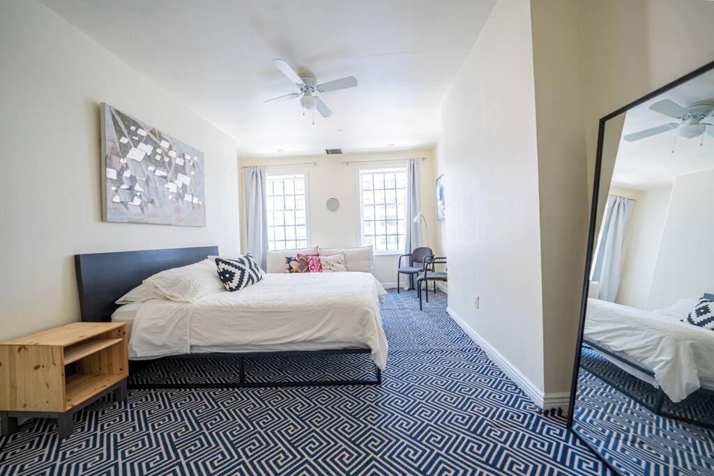 Private Gramercy Townhouse 3br 3ba With Terrace Holiday home New York