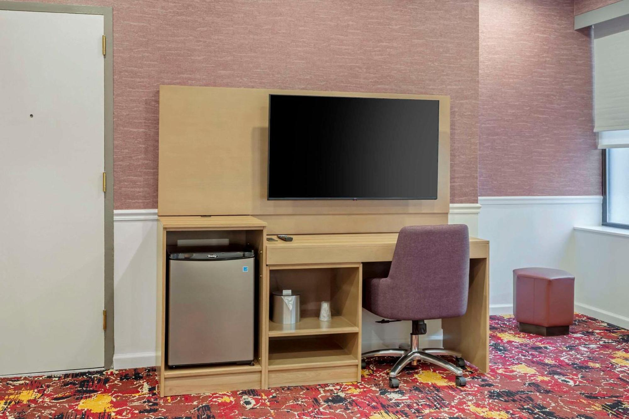 The Mayfair Times Square, An Ascend Collection Hotel