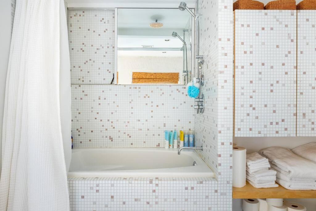 The Chelsea Penthouse In * New York