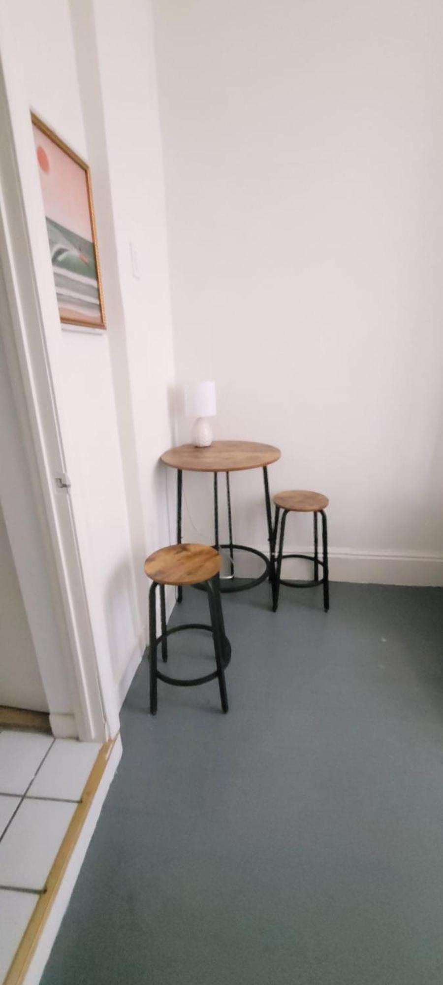 Superlative Midtown Manhattan