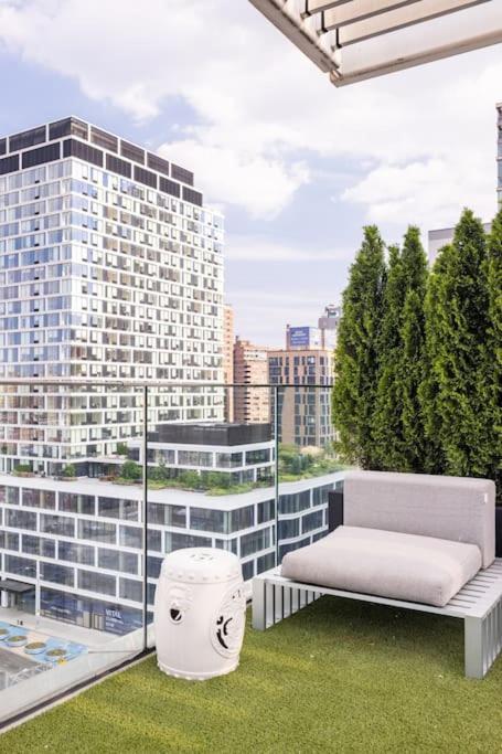 Brand New Five Bedroom Penthouse Appartement New York