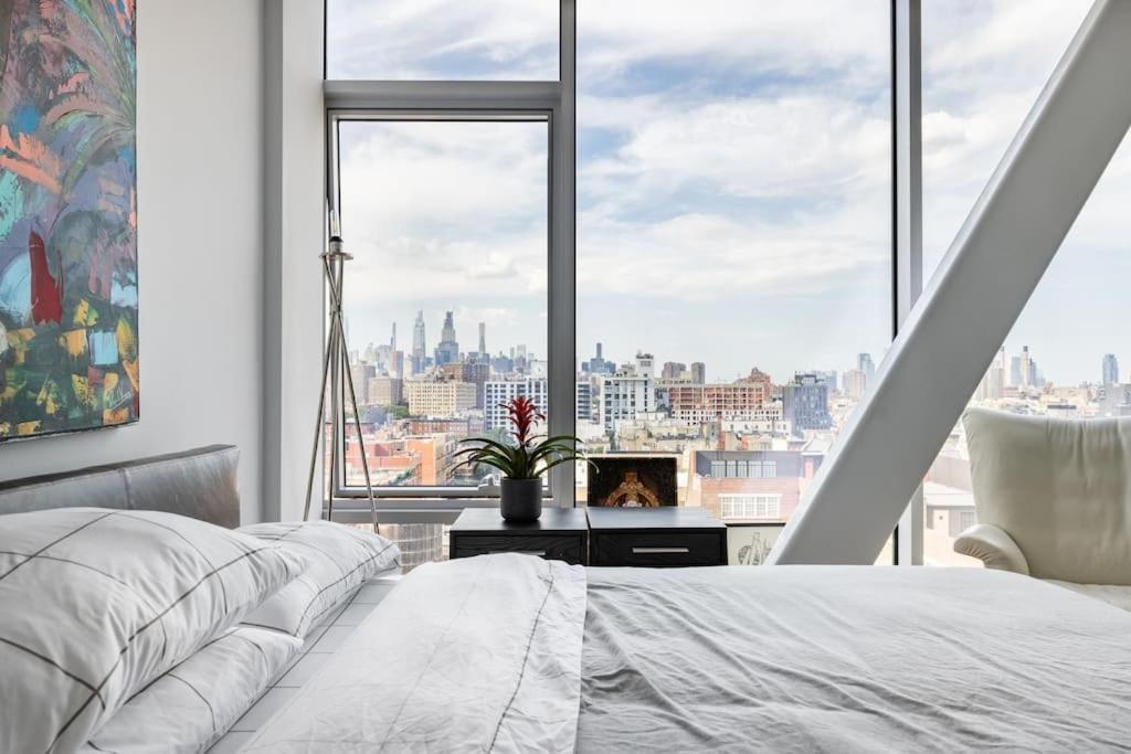 Travive Brand New Five Bedroom Penthouse * New York