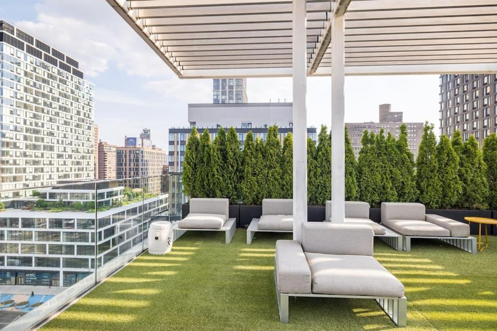 Brand New Five Bedroom Penthouse Appartement New York