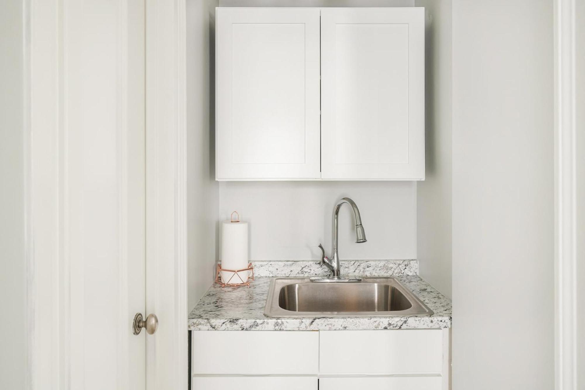 73-406 New 1br 1bth Uws Doorman Gym Appartement New York