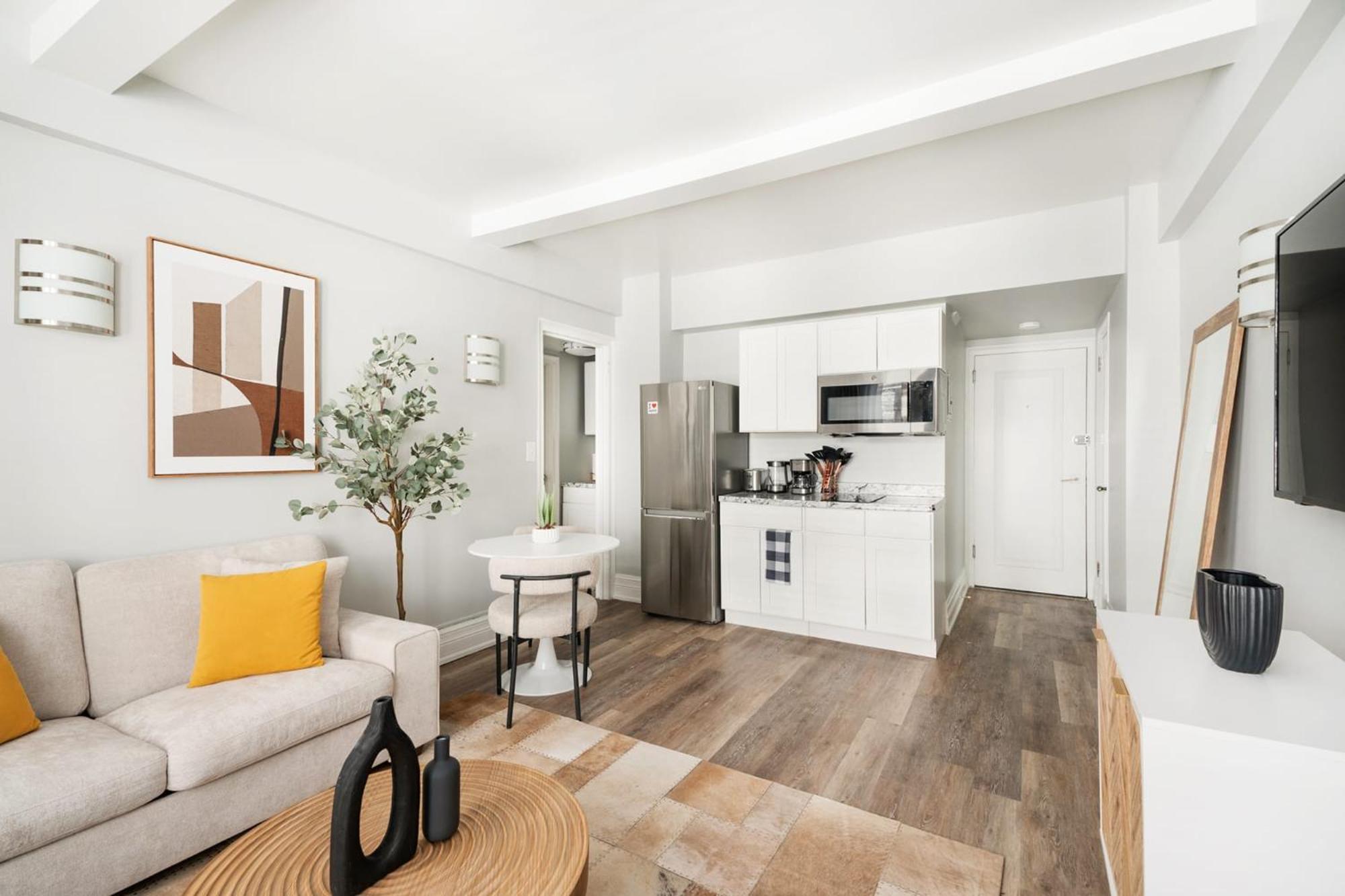 73-406 New 1br 1bth Uws Doorman Gym Appartement