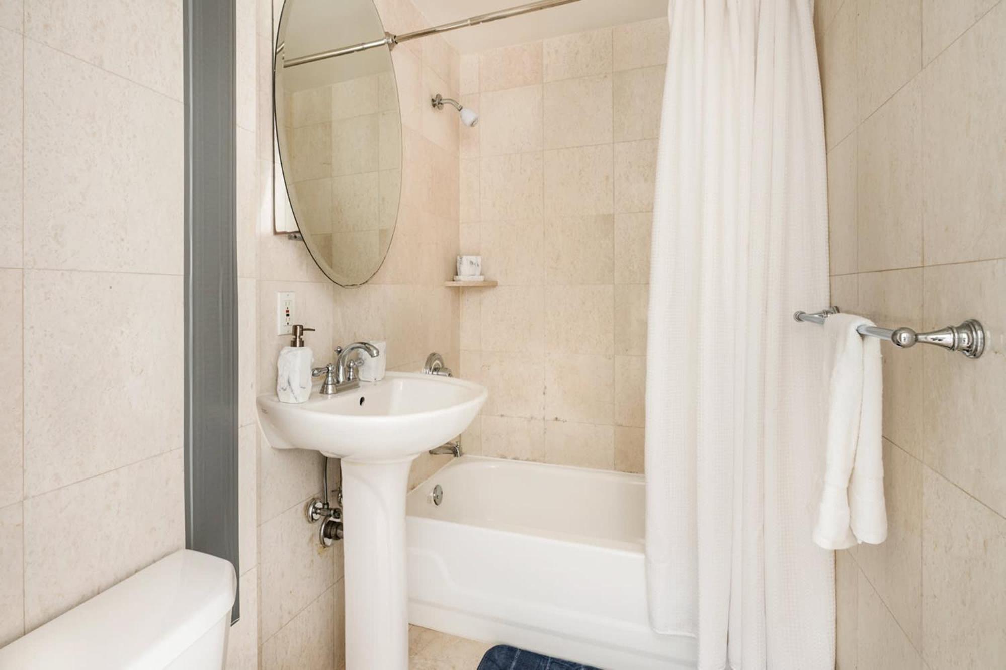 Apartment 73-318 New Uws Doorman Gym New York