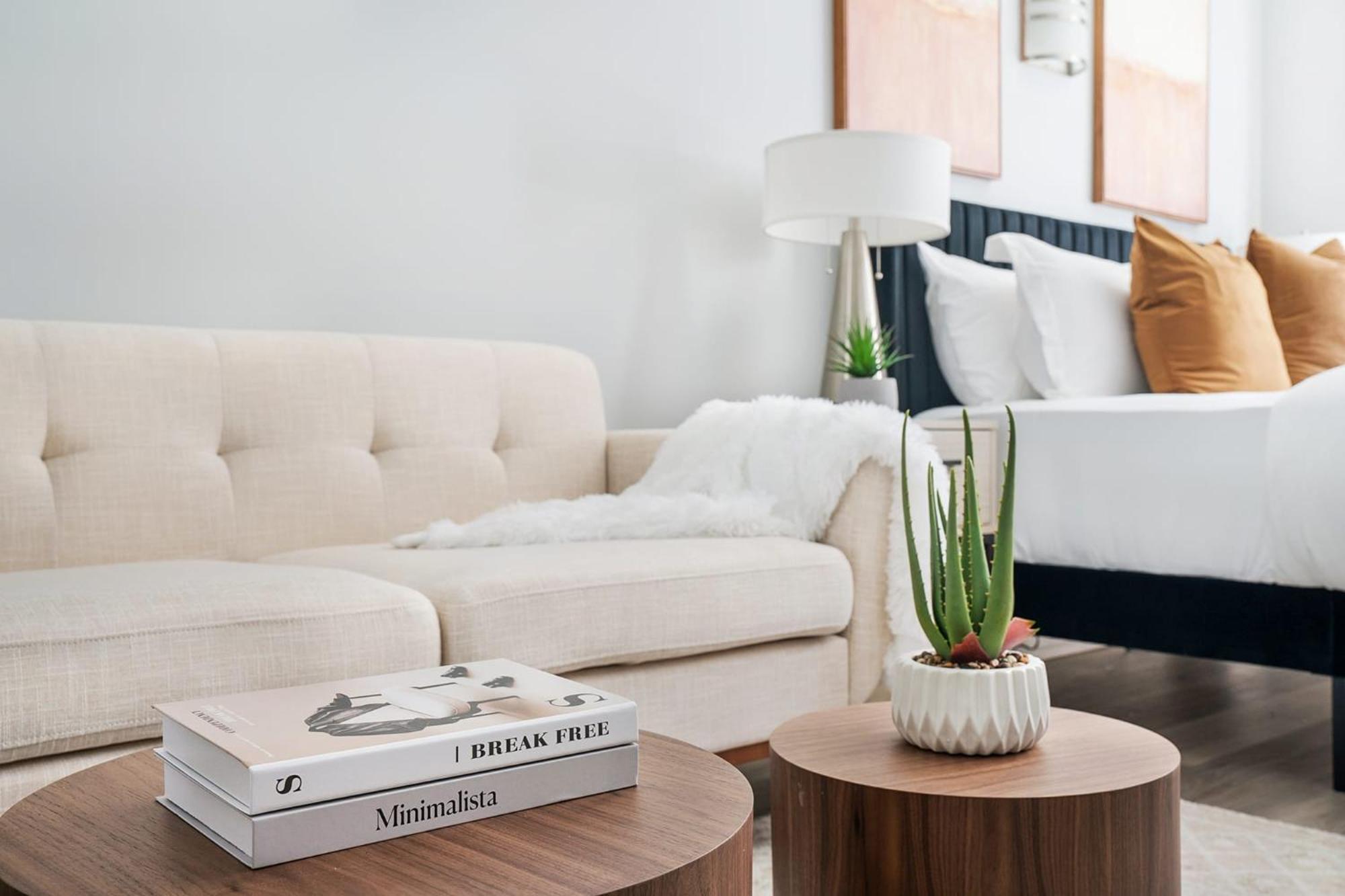 73-318 New Uws Doorman Gym Apartment New York