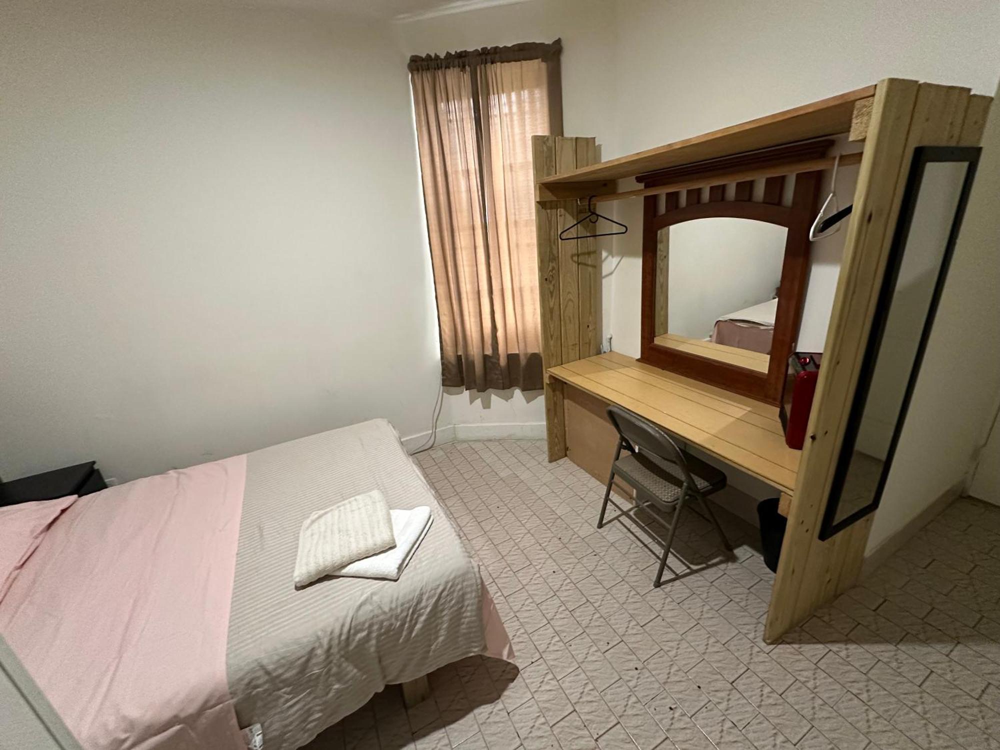 Hudson Yard 408 Hostel