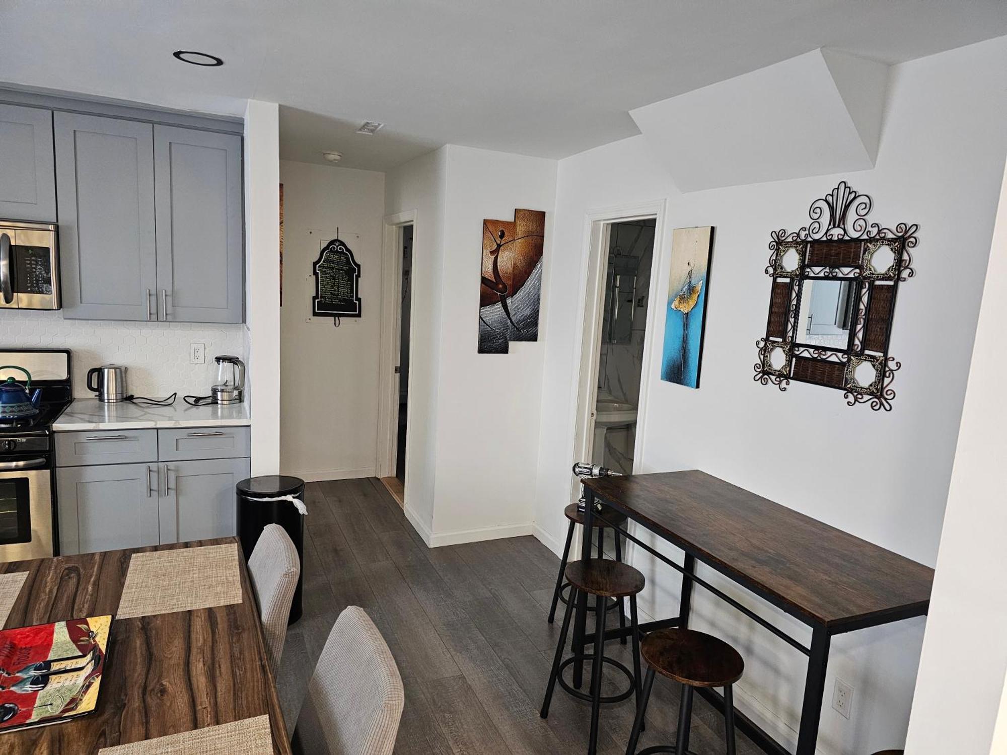 Cozy & Relax Llc Airb&b Homestay