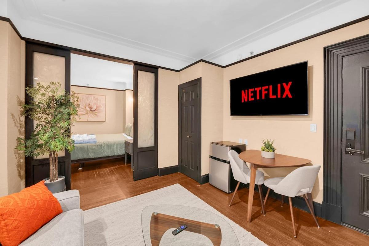 Beautiful Near Times Square With Gym & Patio Inn *