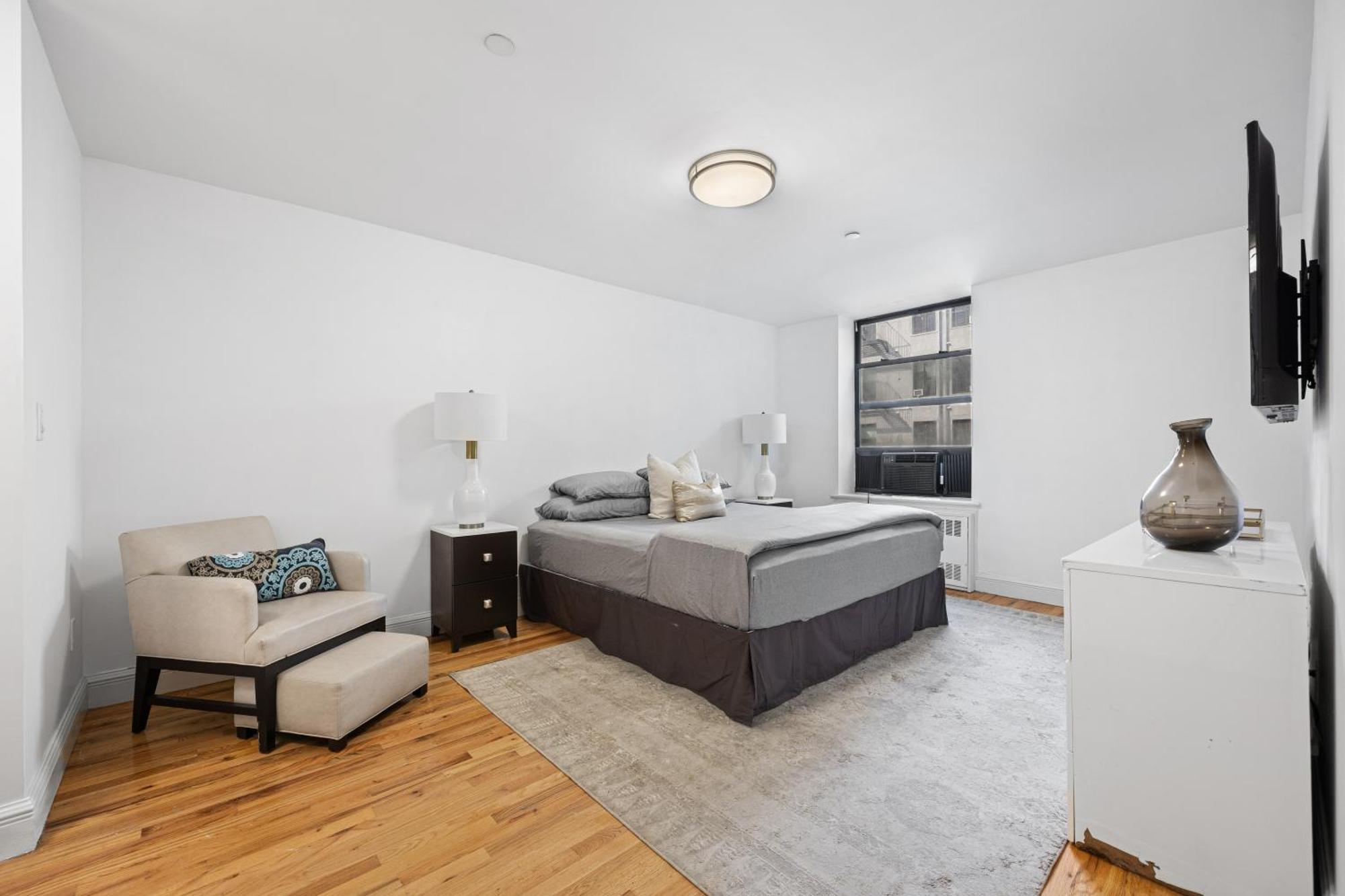 The Apollo Apartment