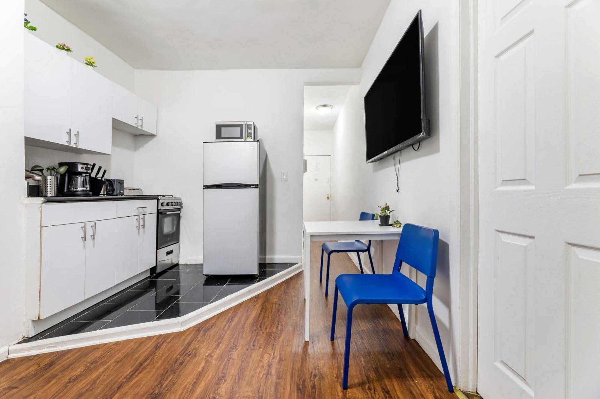 Hidden Cozy 2bd In Manhattan * New York
