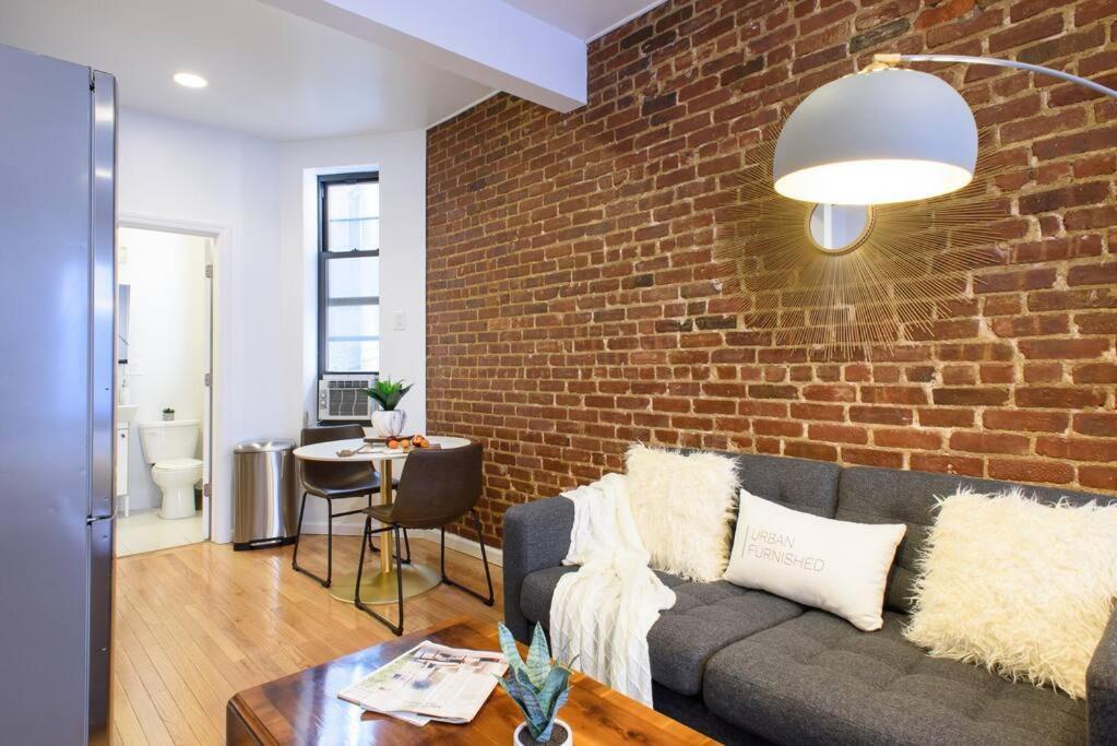 83-3w Ues Park Newly Furnished Xl New York