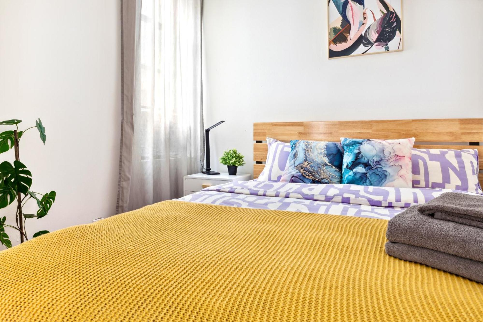 2 Bd Central Apt Next To Diamond District New York