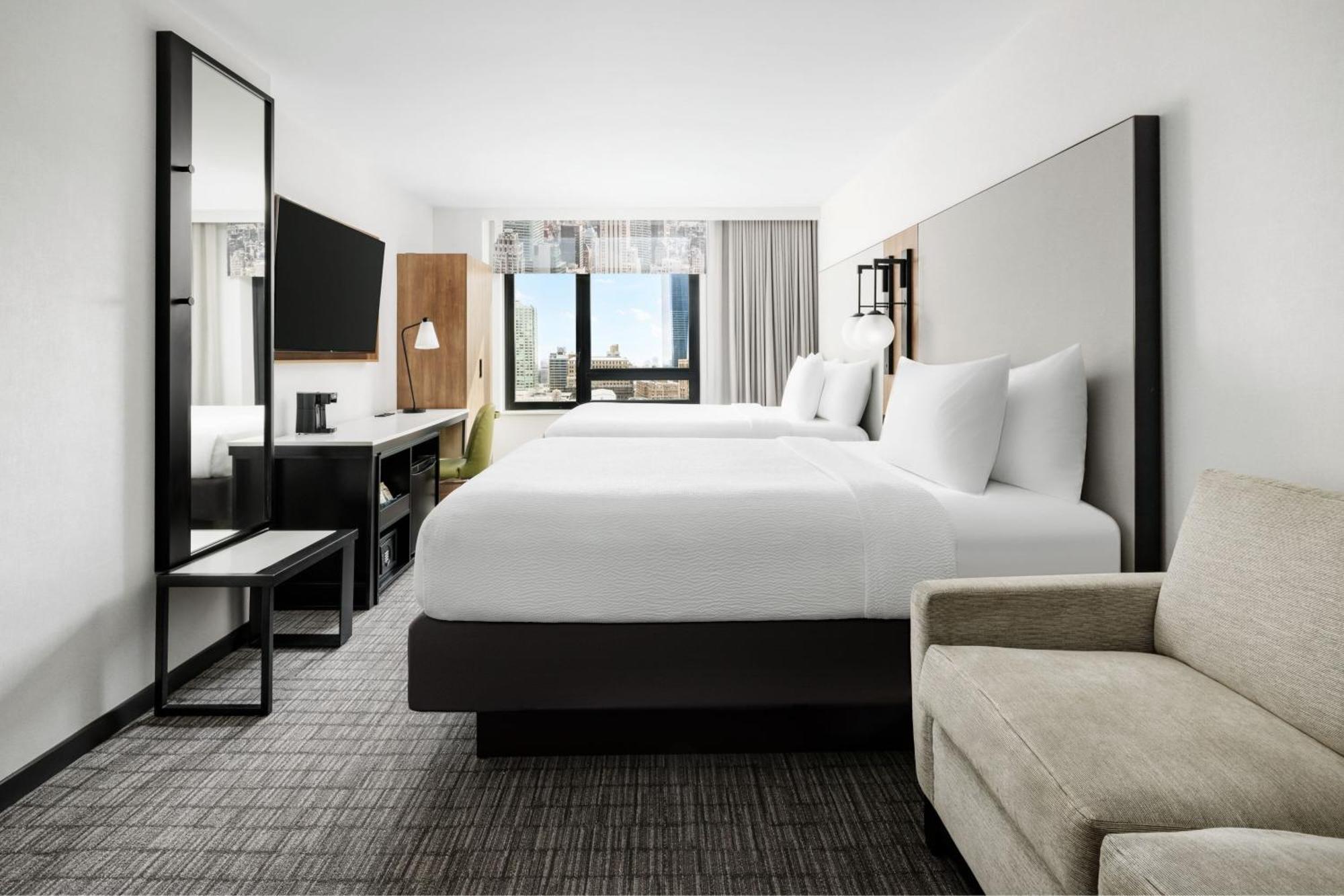 Fairfield & By Marriott Manhattan/times Square South
