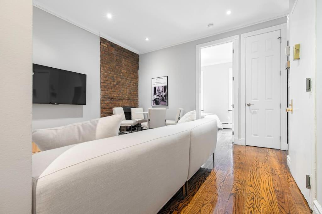 Gorgeous & Bright 3bdr & 1bth In Midtown Manhattan * New York