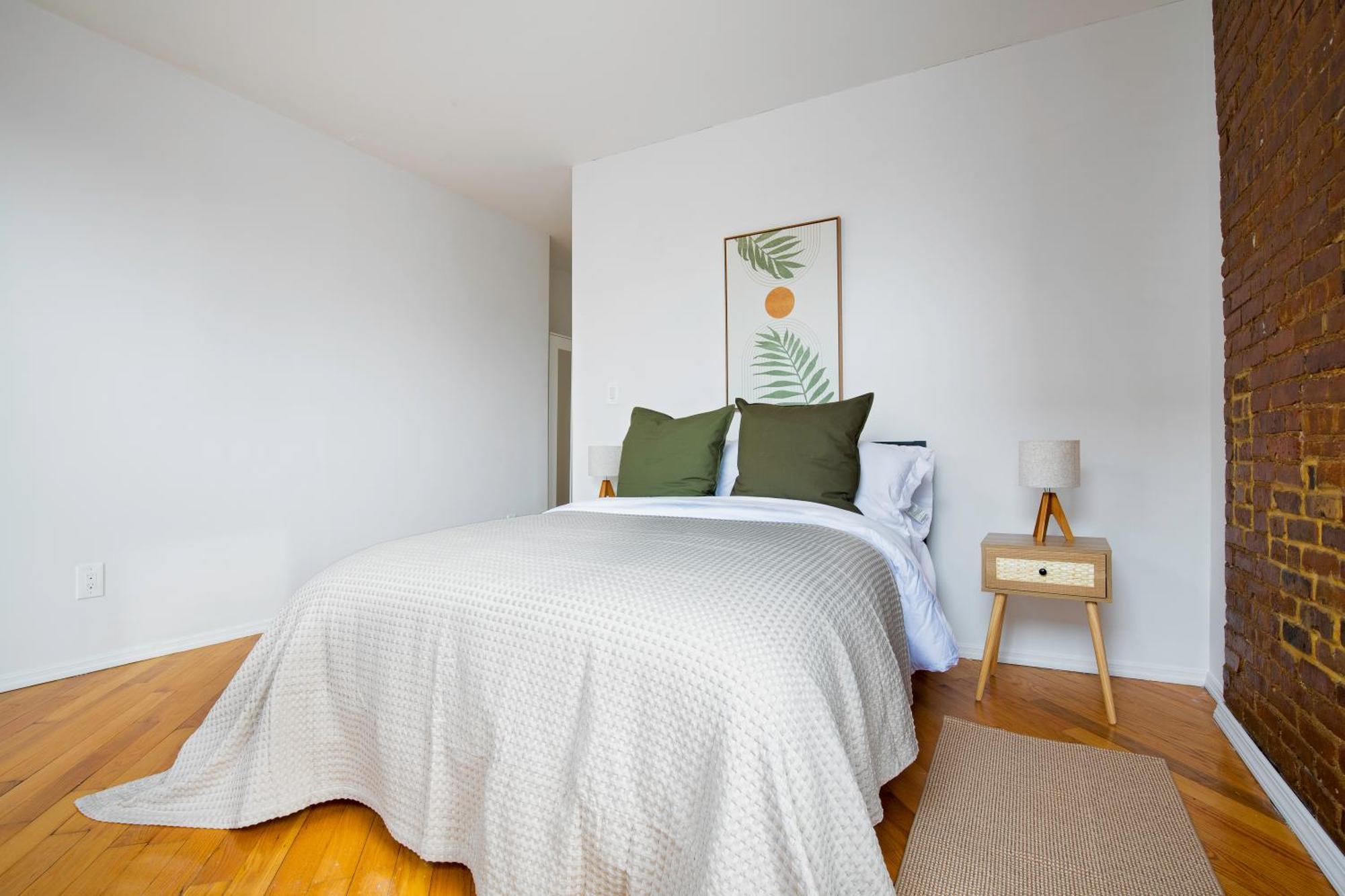 Marvelous & Cozy 3bdr & 2bth In *