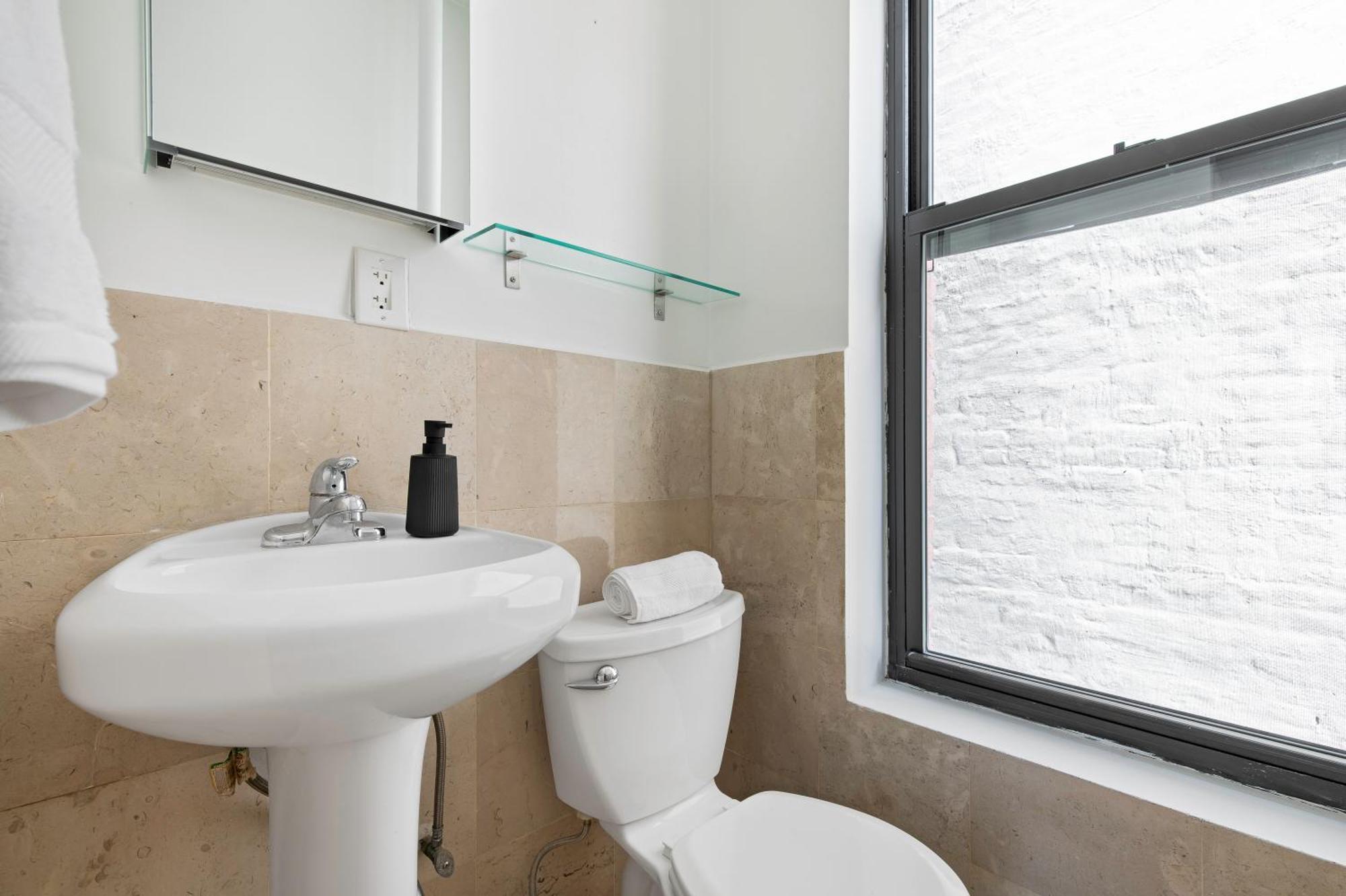 Apartment Marvelous & Cozy 3bdr & 2bth In