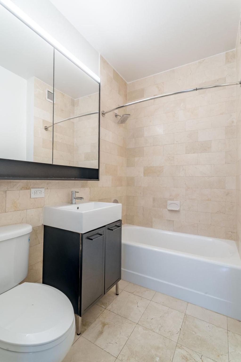 2 Bed 1 Bath Magnificent New York