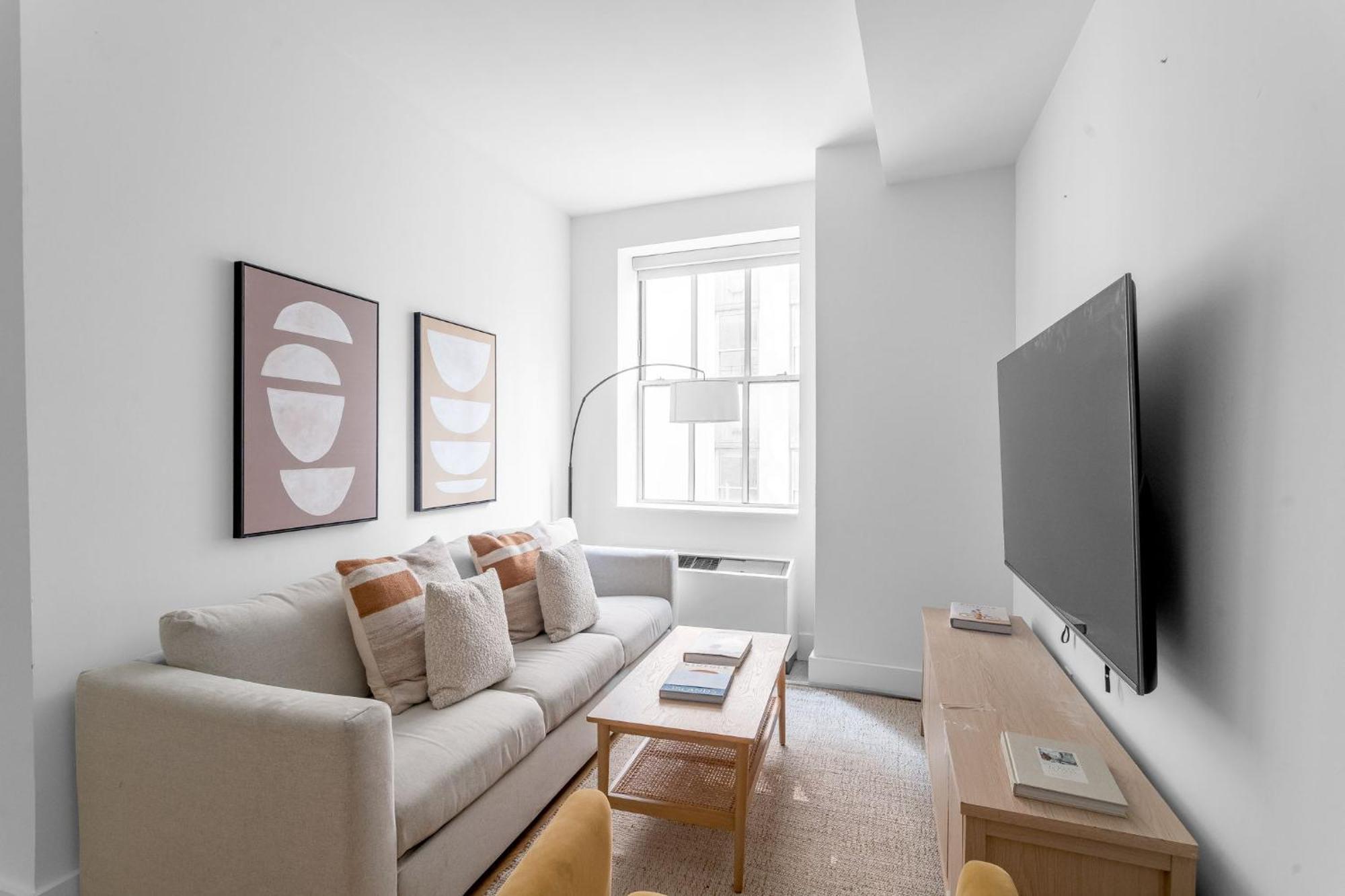 2 Bed 1 Bath Magnificent New York