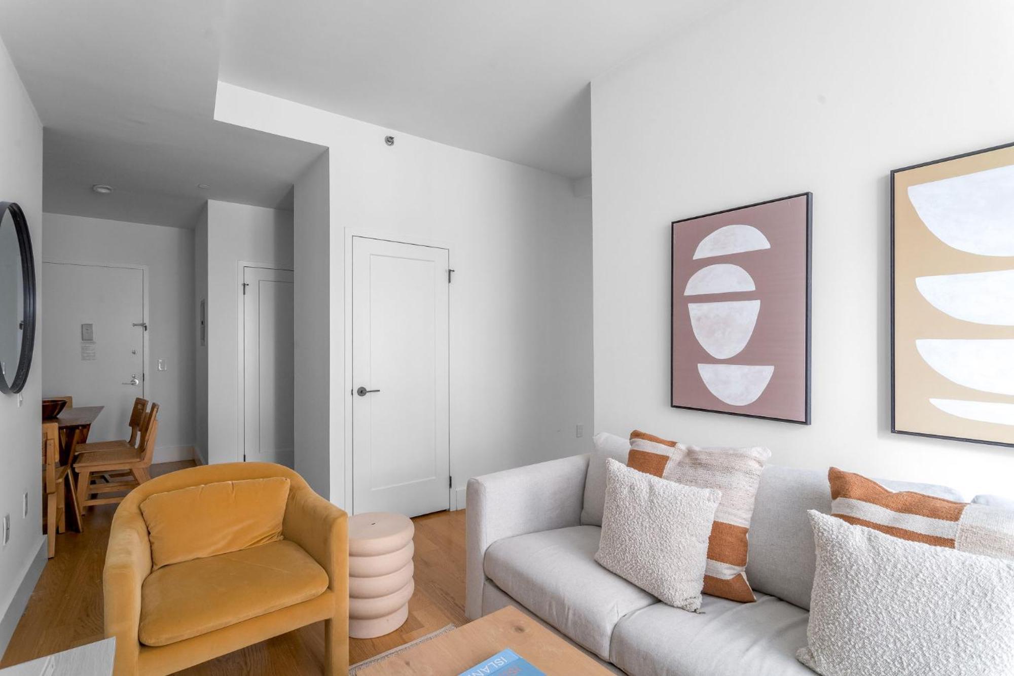 Apartment 2 Bed 1 Bath Magnificent