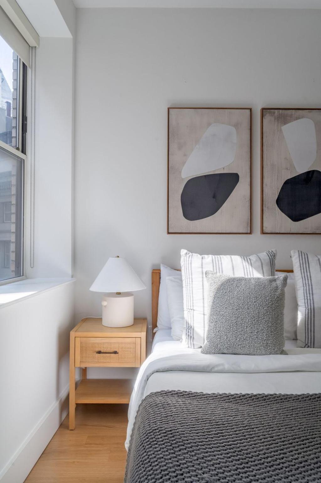 2 Bed 1 Bath Magnificent New York